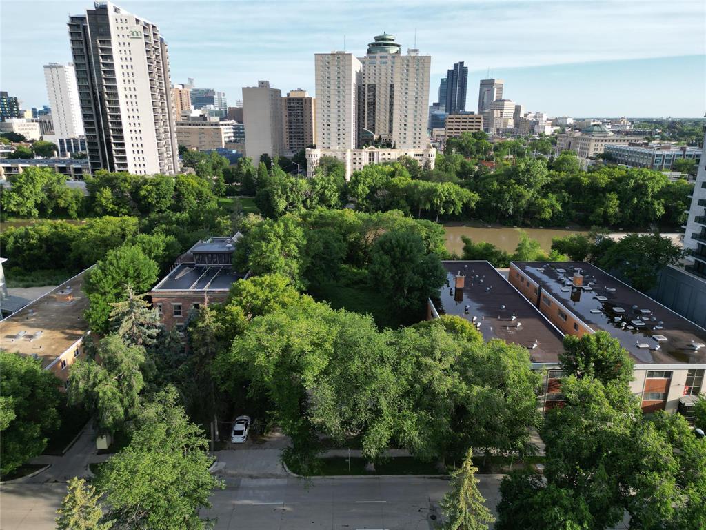 123 Mayfair Avenue, Winnipeg, MB