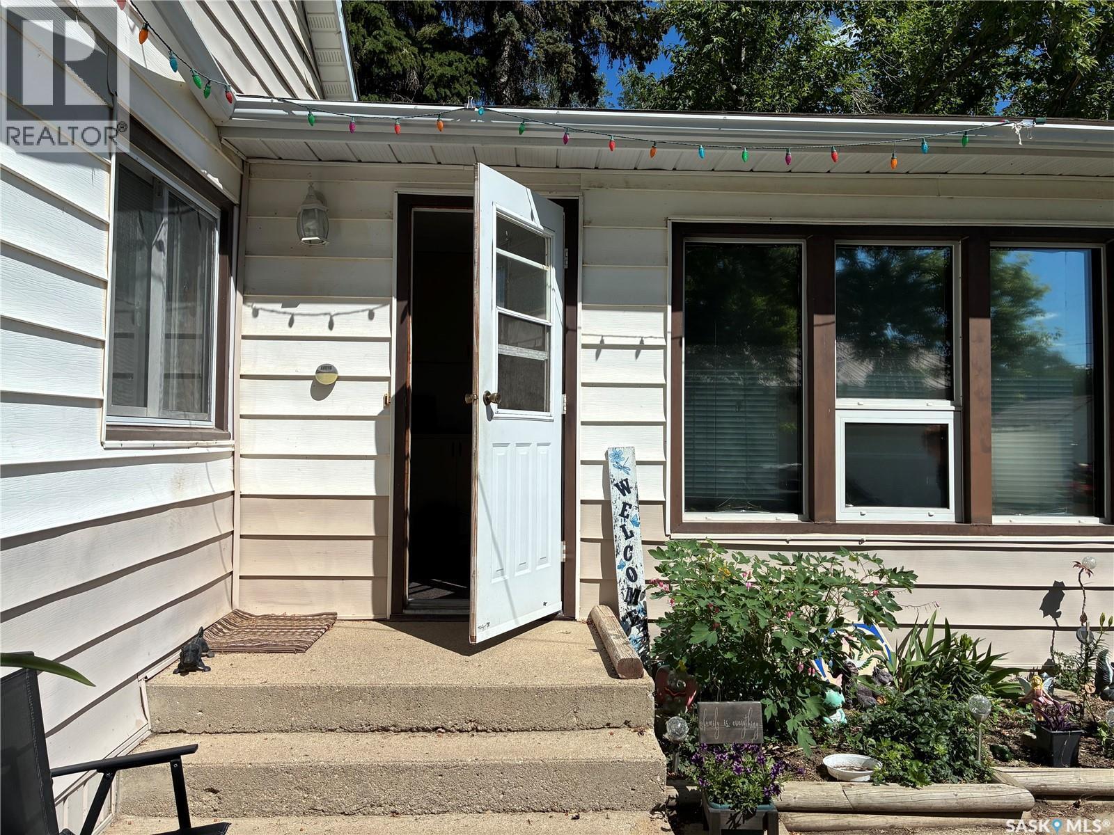 712 M Avenue, Perdue, SK - Outdoor