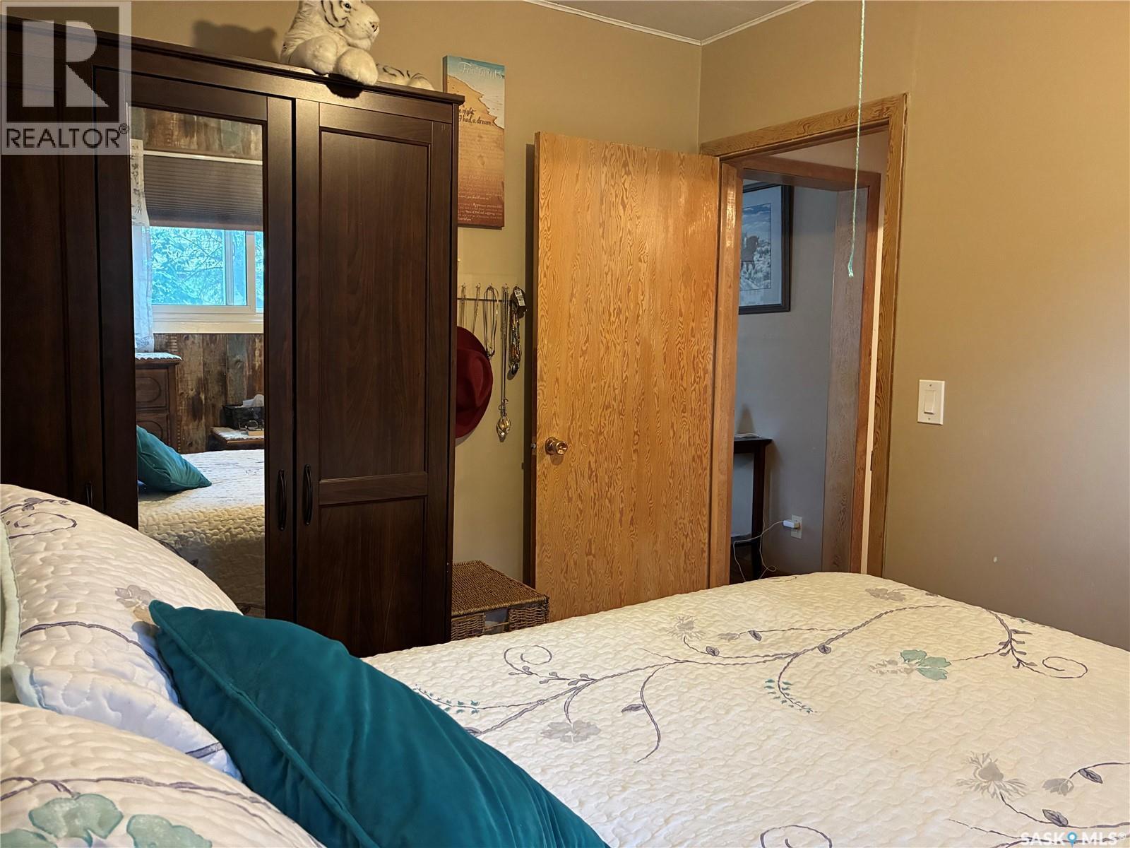 712 M Avenue, Perdue, SK - Indoor Photo Showing Bedroom
