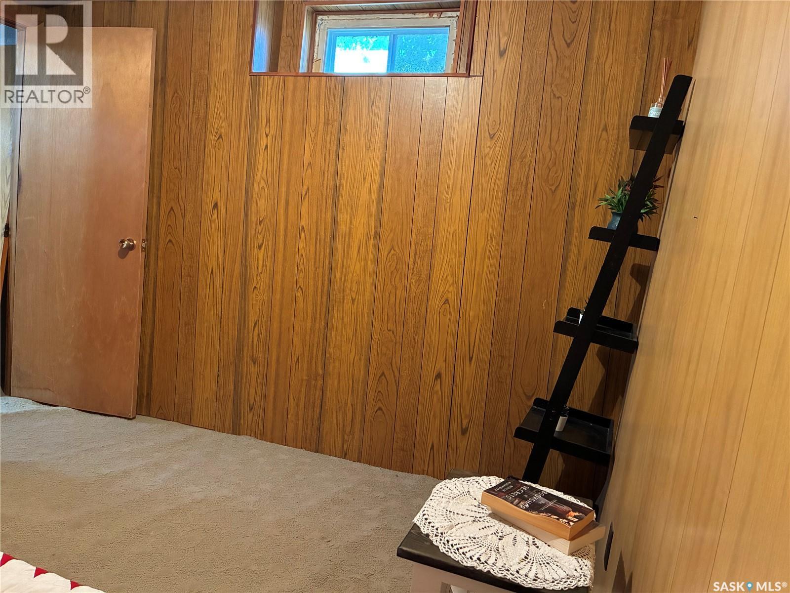 712 M Avenue, Perdue, SK - Indoor