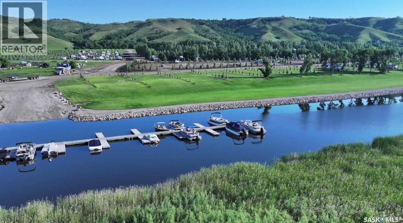 27 Oakley Lane, West End, SK