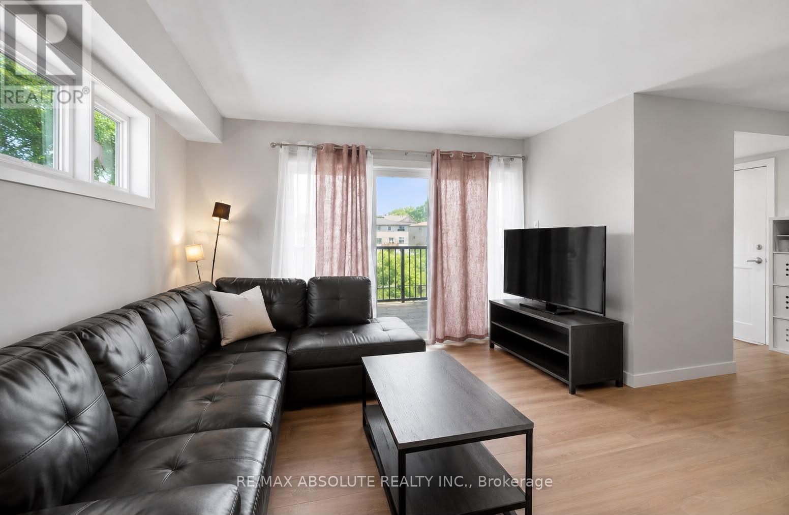 Virtually Staged - A - 235 Eldorado Private, Ottawa, ON