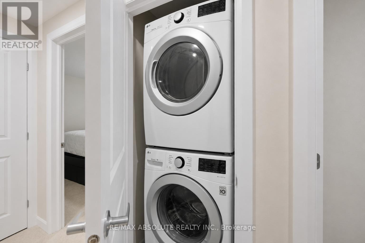 Virtually Staged - A - 235 Eldorado Private, Ottawa, ON