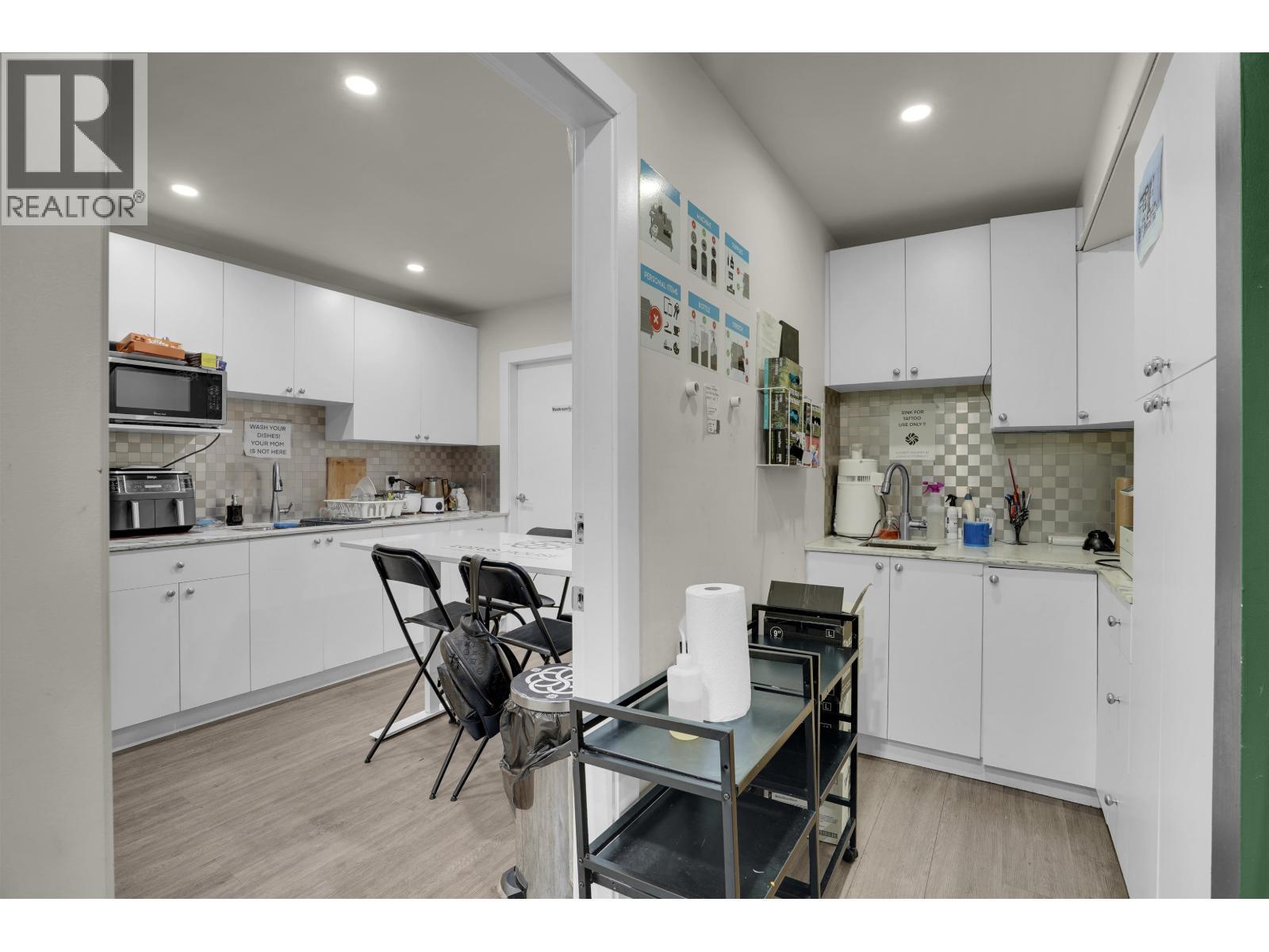 1124 Commercial Drive, Vancouver, BC