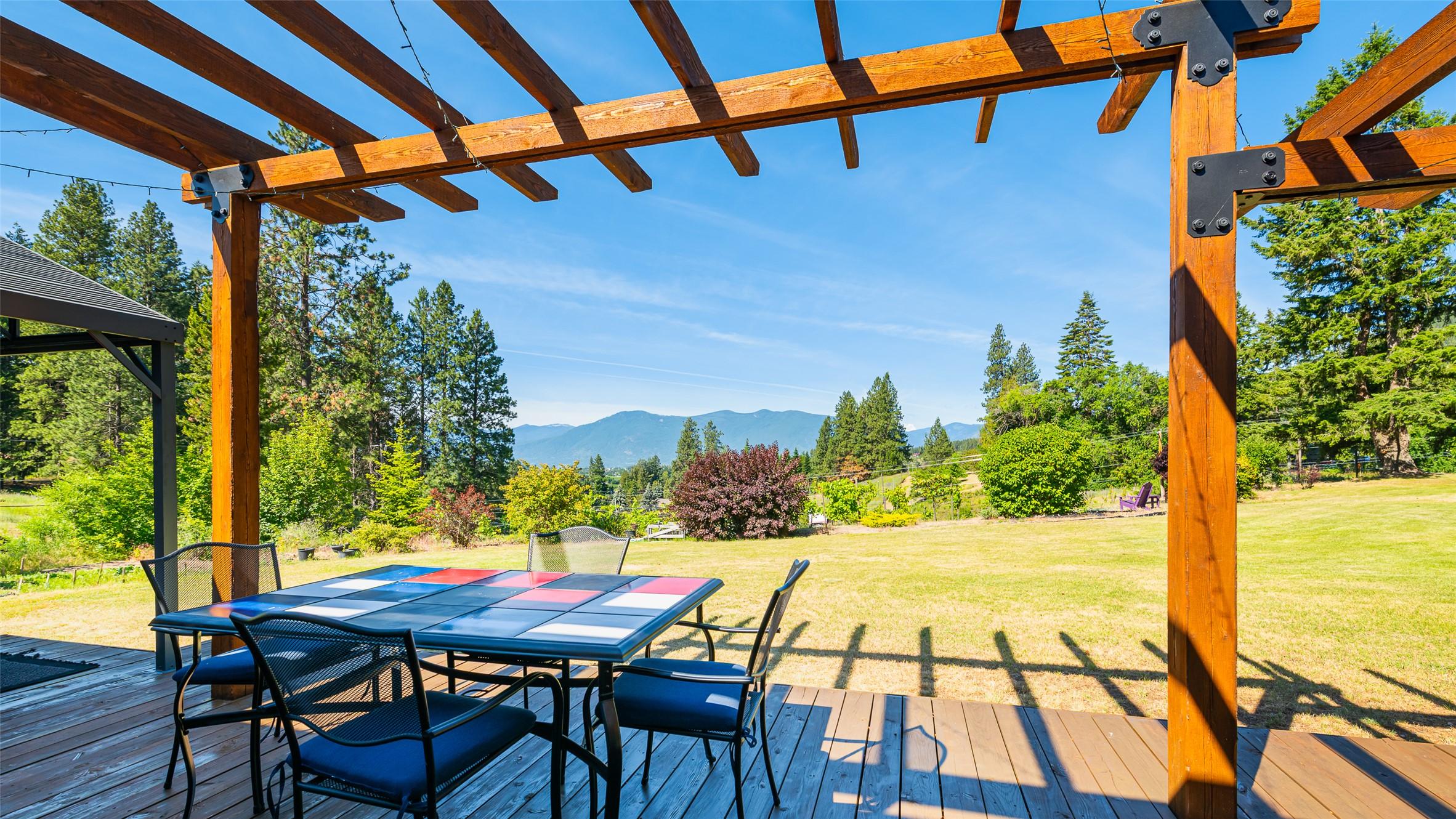 3720 Sylvester Road, Creston, BC