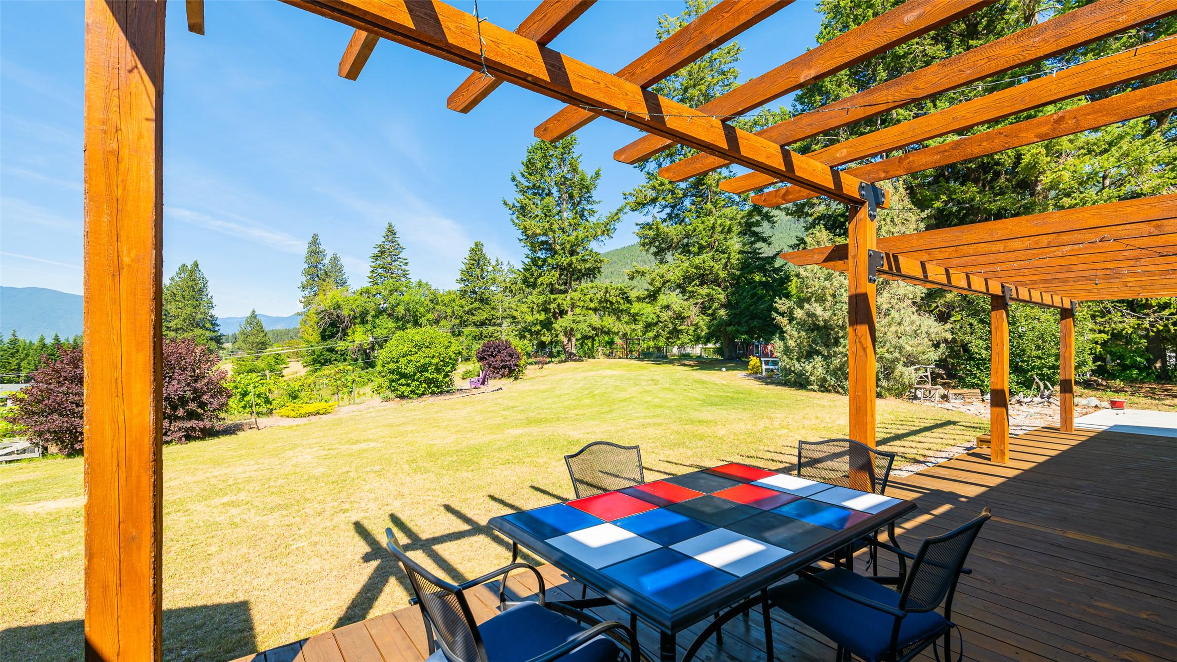 3720 Sylvester Road, Creston, BC