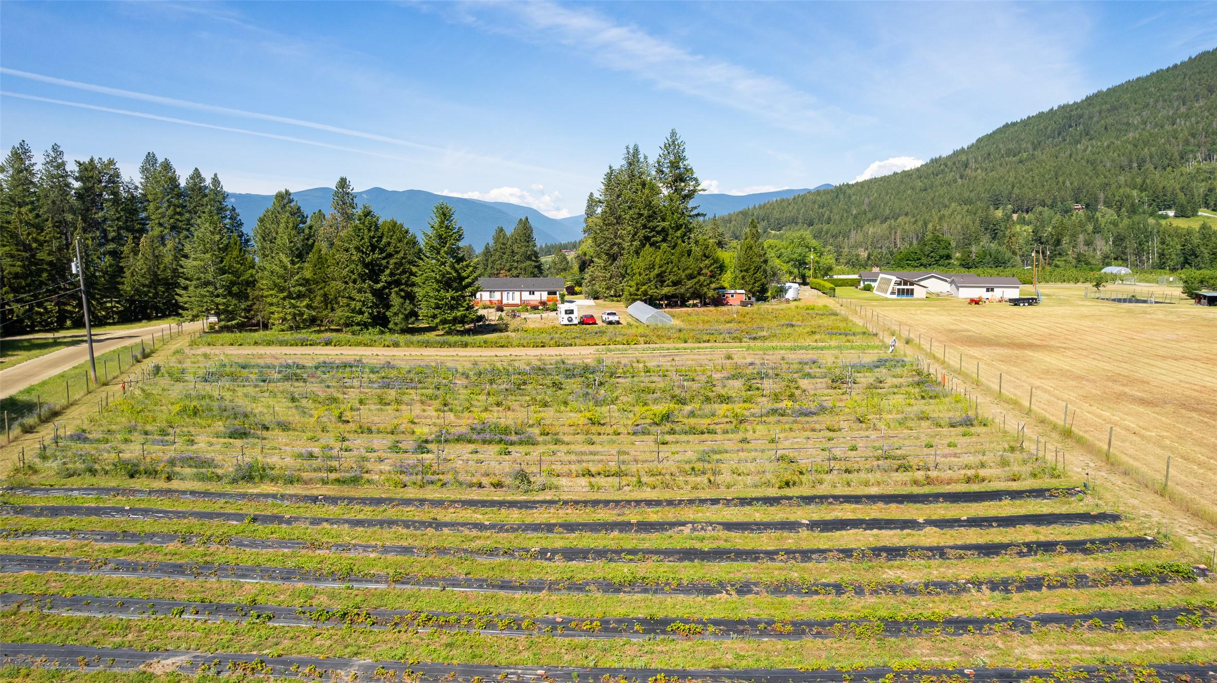 3720 Sylvester Road, Creston, BC