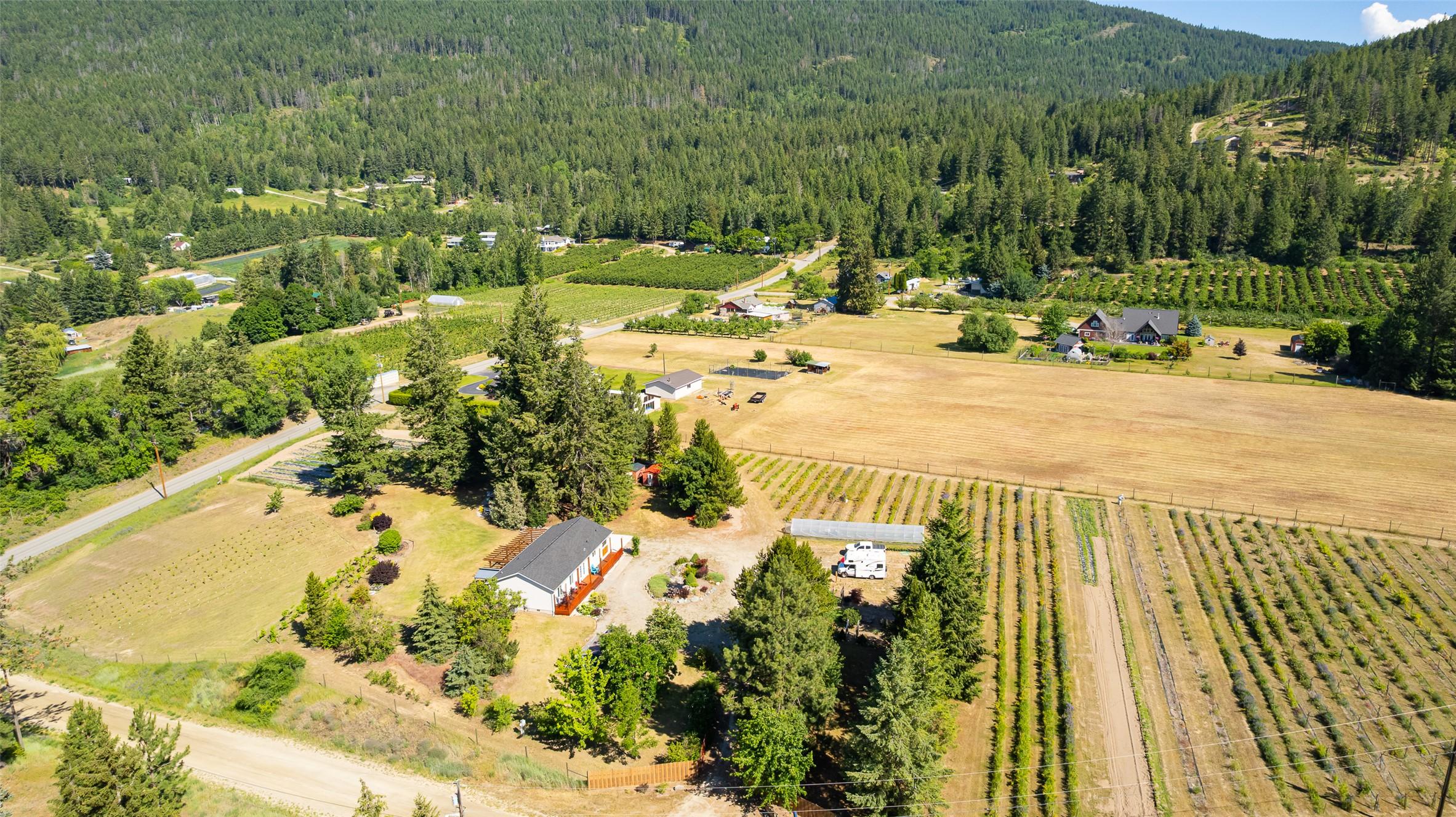 3720 Sylvester Road, Creston, BC