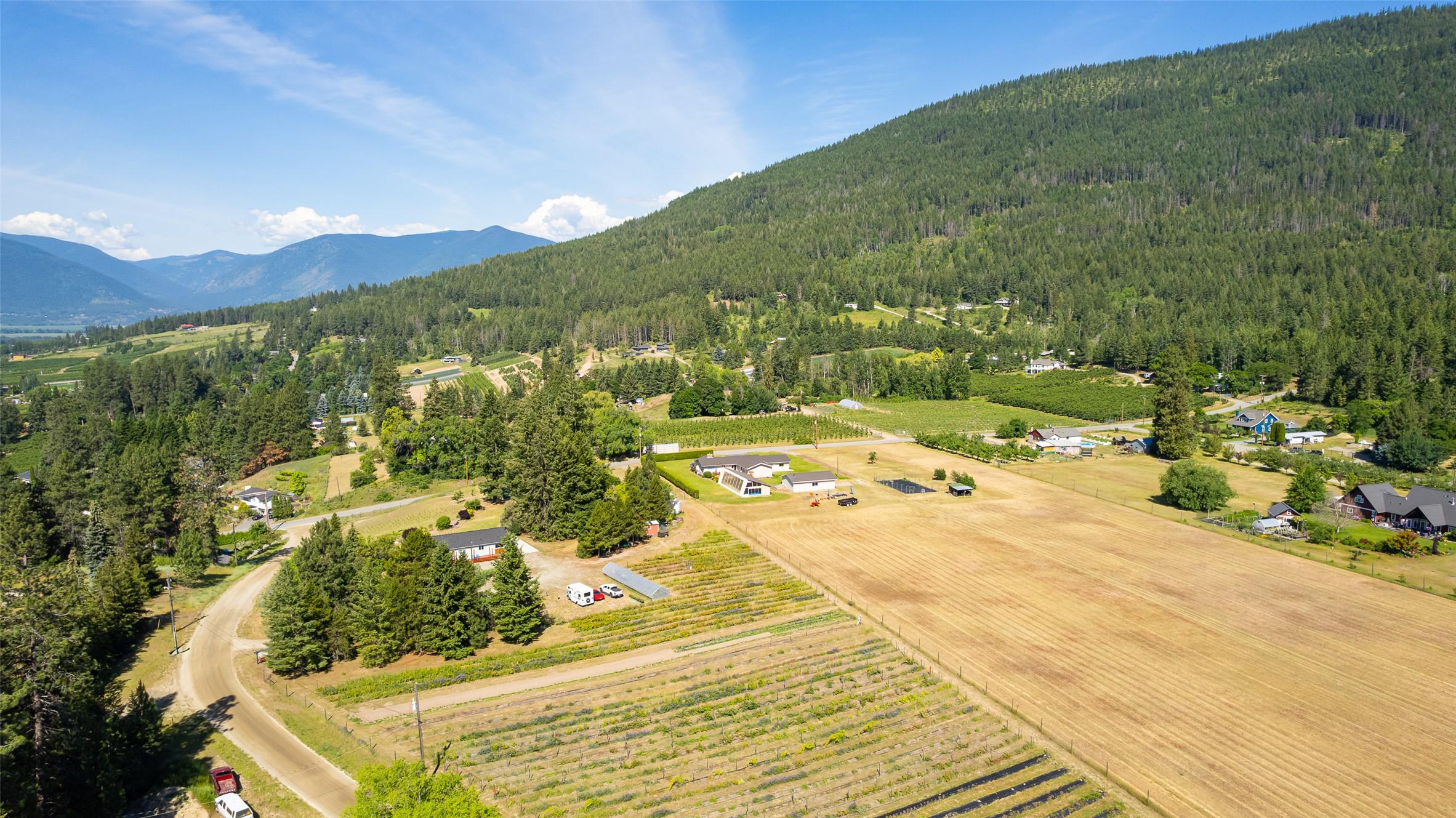 3720 Sylvester Road, Creston, BC