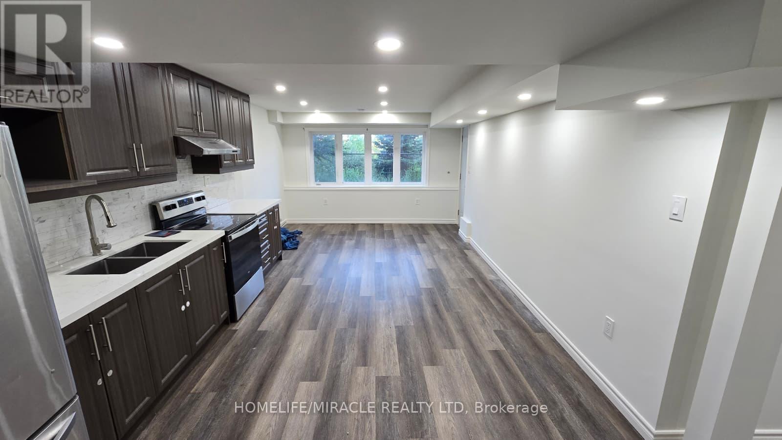 105 Stockell Crescent, Ajax, ON