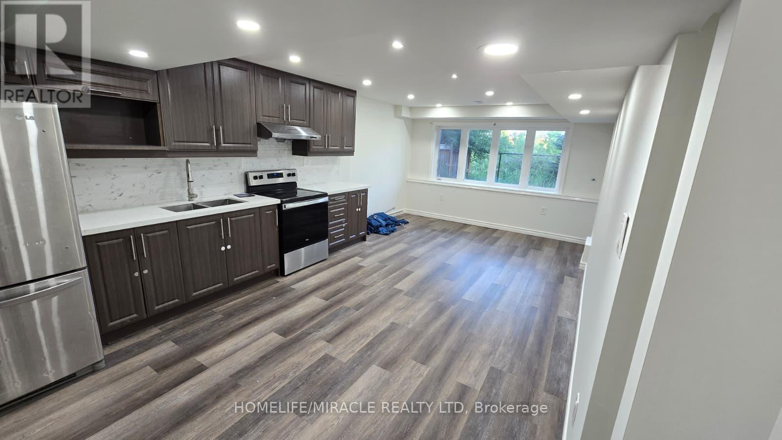 105 Stockell Crescent, Ajax, ON