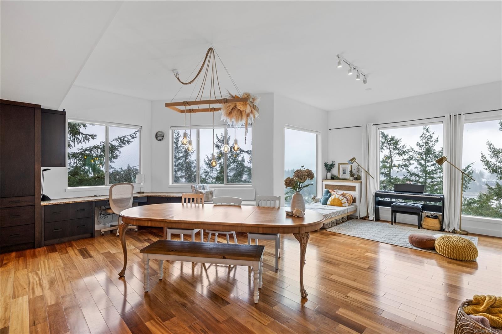 340 Summit Dr, Nanaimo, BC