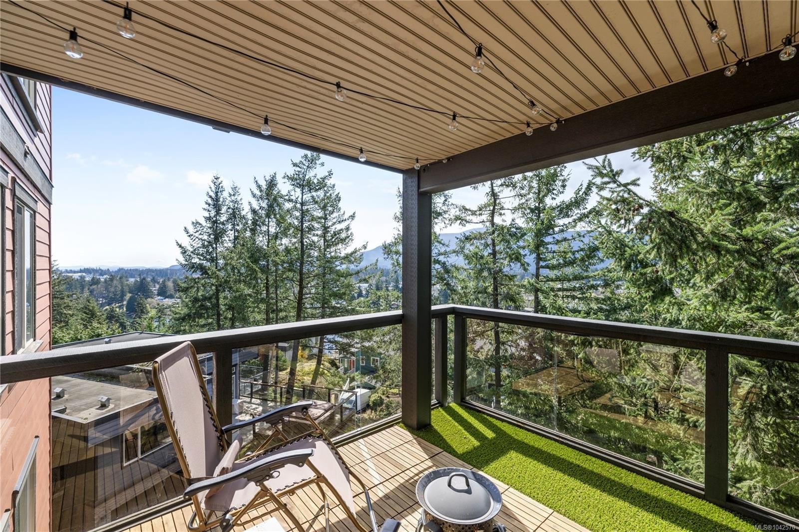 340 Summit Dr, Nanaimo, BC