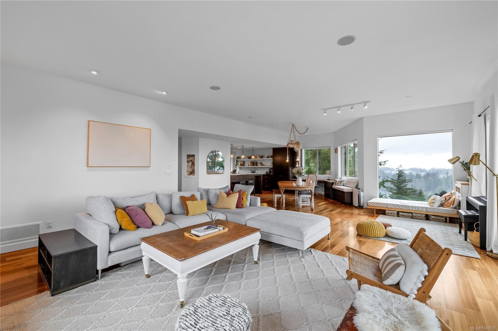 340 Summit Dr, Nanaimo, BC