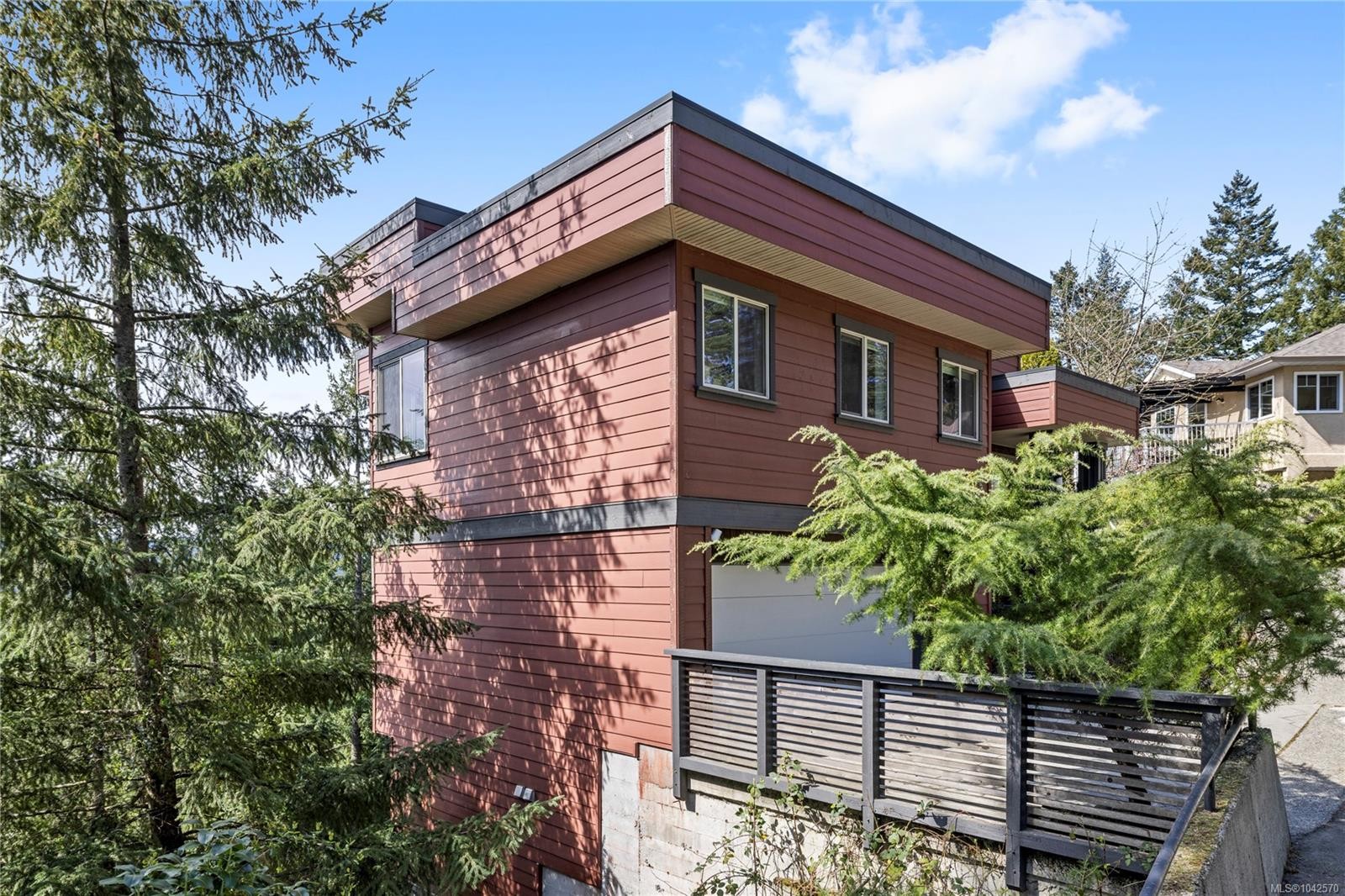340 Summit Dr, Nanaimo, BC