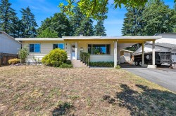 5943 Deuchars Dr Duncan, BC V9L 1L5