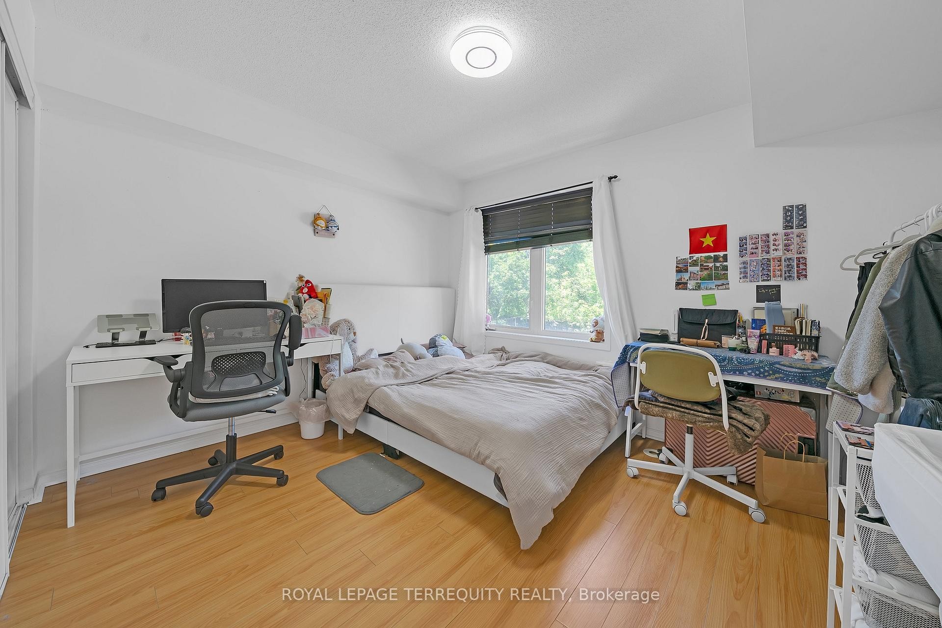 124-75 Turntable Crescent, Toronto, ON - Indoor Photo Showing Bedroom