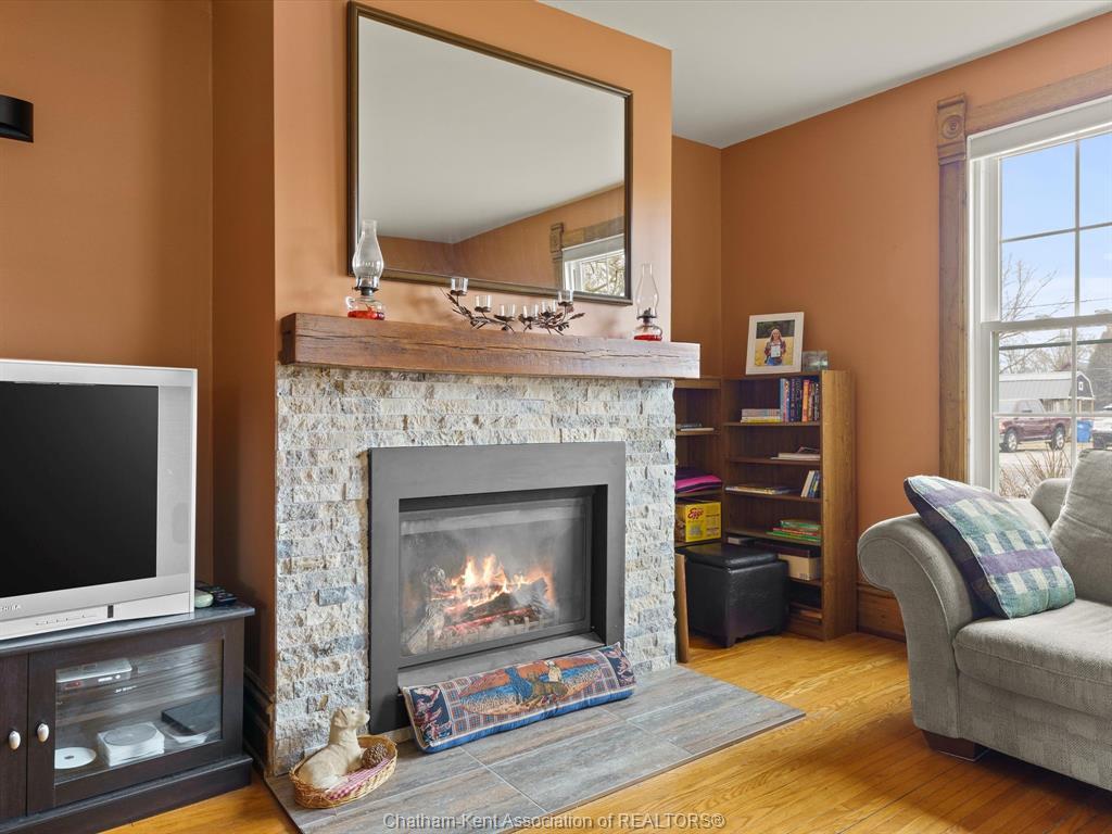 42 Middleton Line, Wheatley, ON