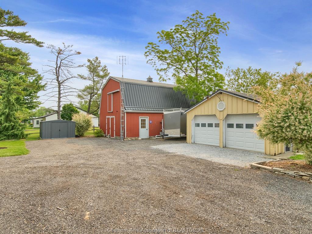 42 Middleton Line, Wheatley, ON