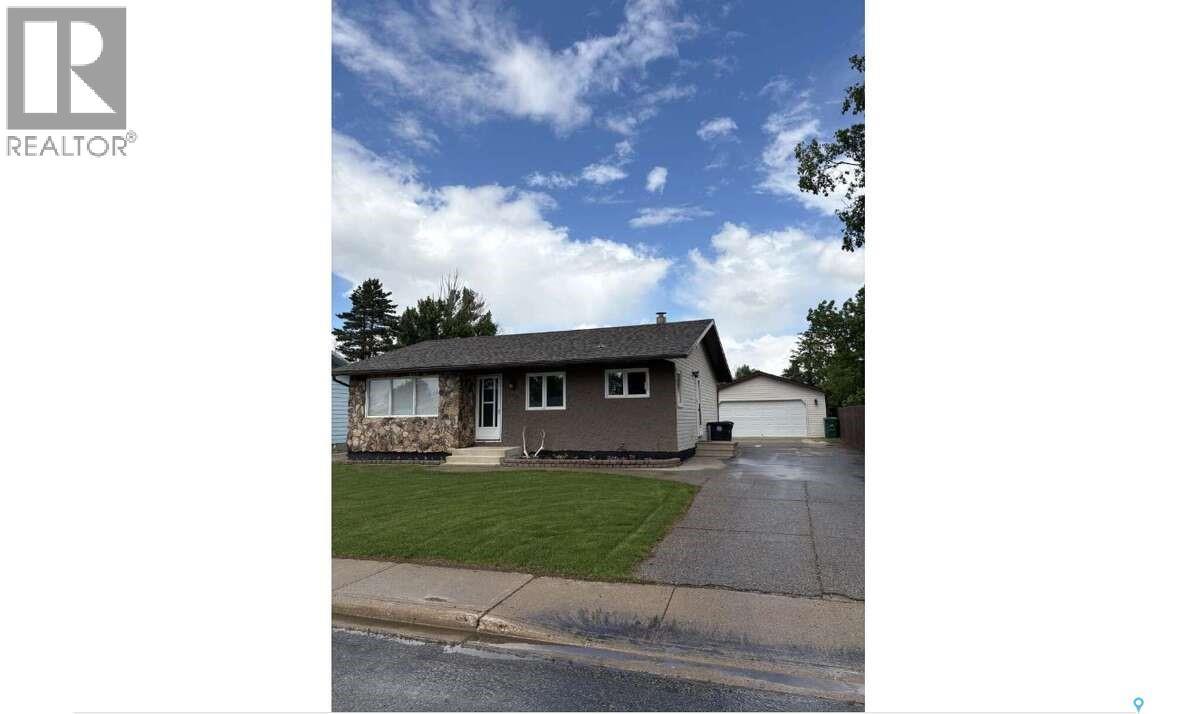 405 7Th Avenue W, Biggar, SK
