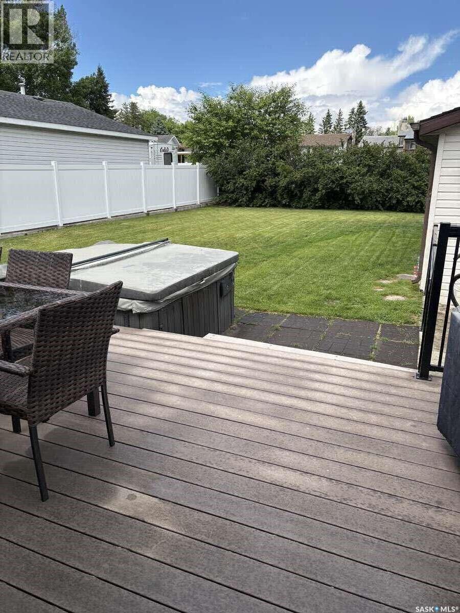 405 7Th Avenue W, Biggar, SK