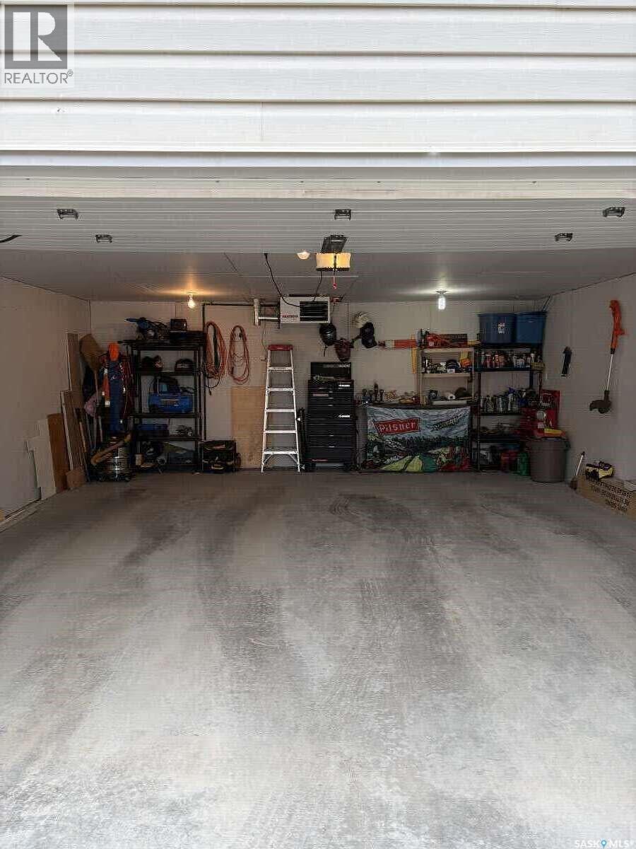 405 7Th Avenue W, Biggar, SK