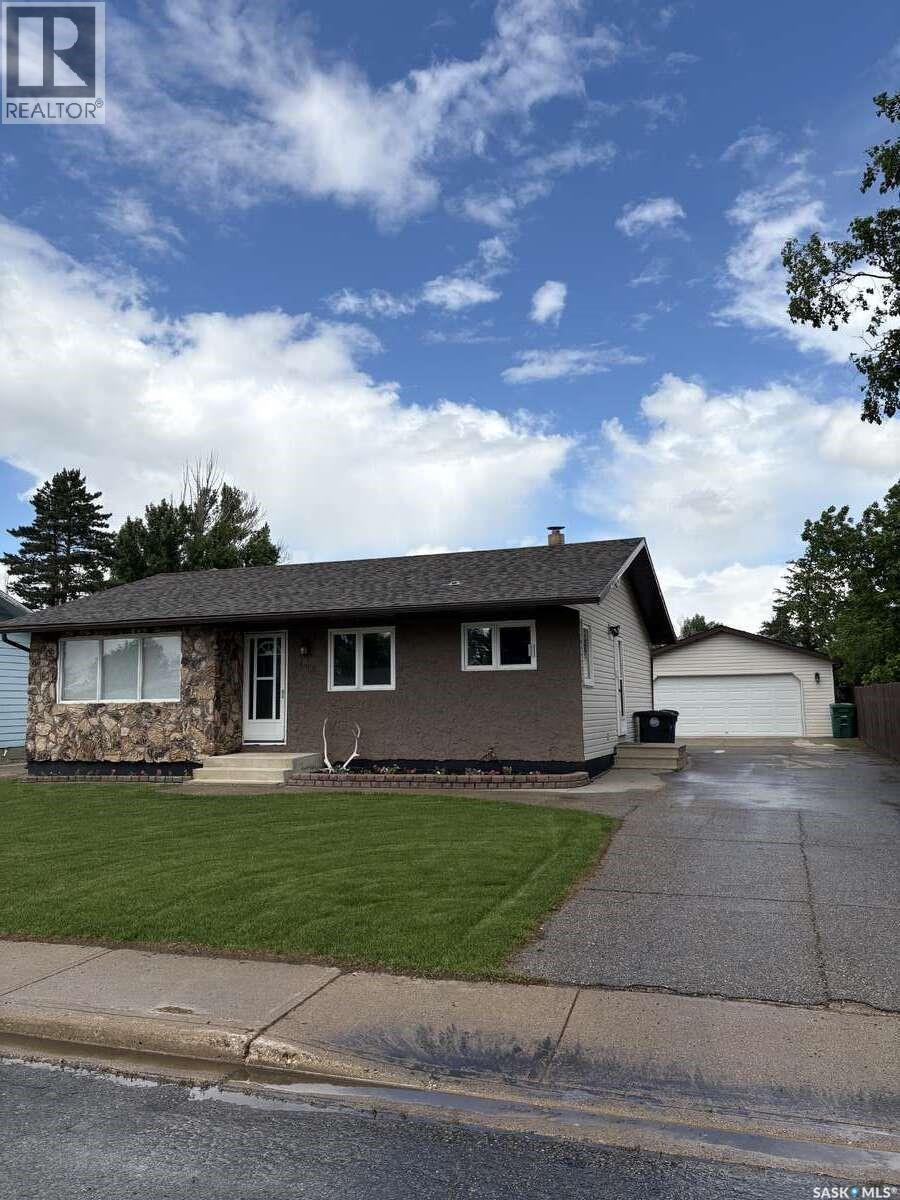 405 7Th Avenue W, Biggar, SK