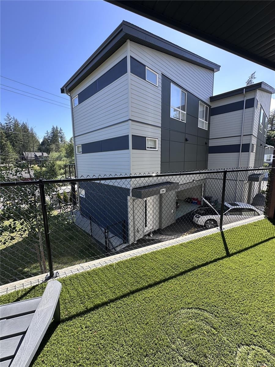 #110-2120 Triangle Trail, Langford, BC