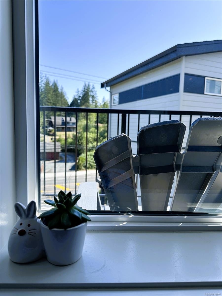 #110-2120 Triangle Trail, Langford, BC