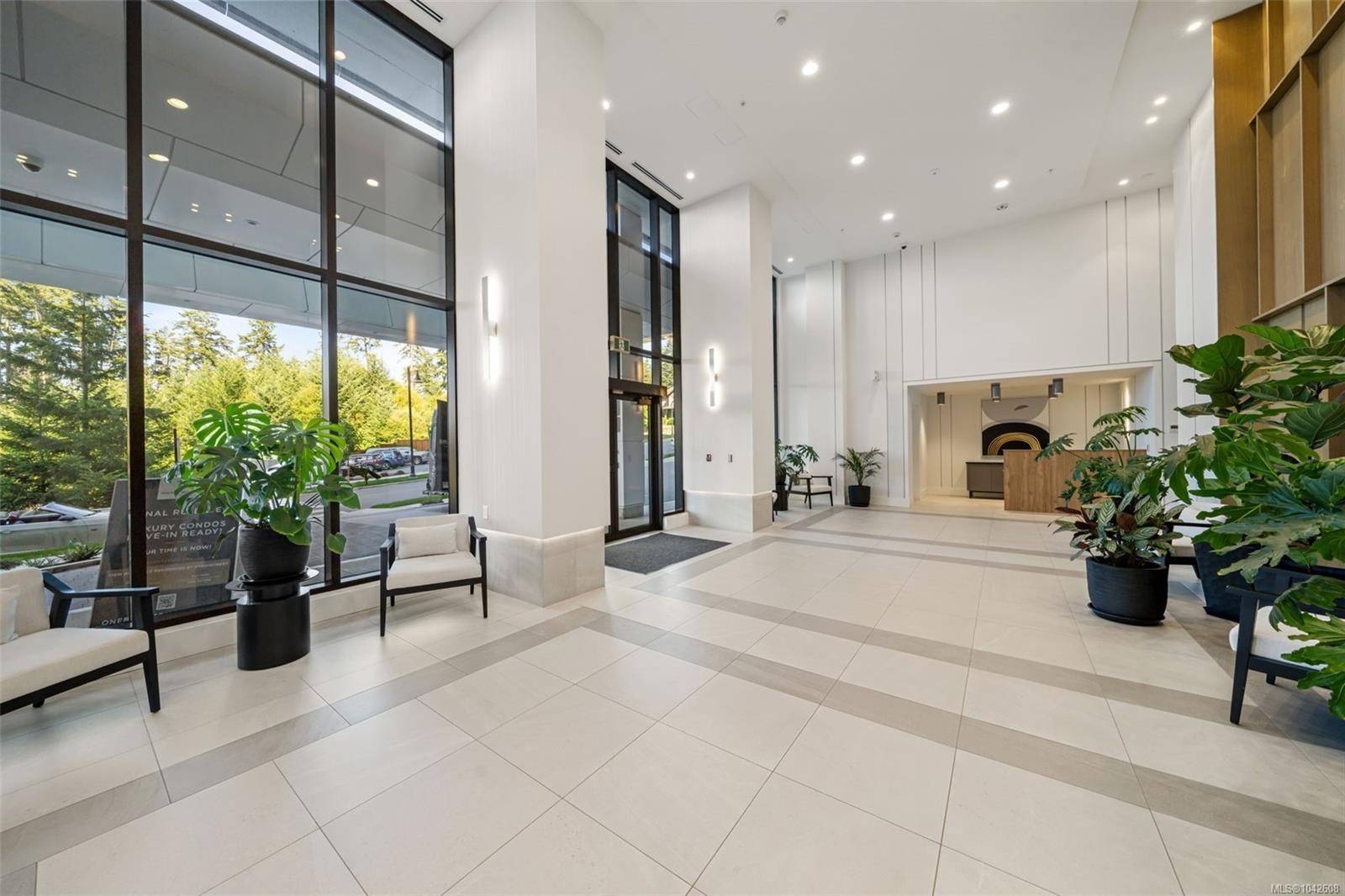 #705-2000 Hannington Rd, Langford, BC