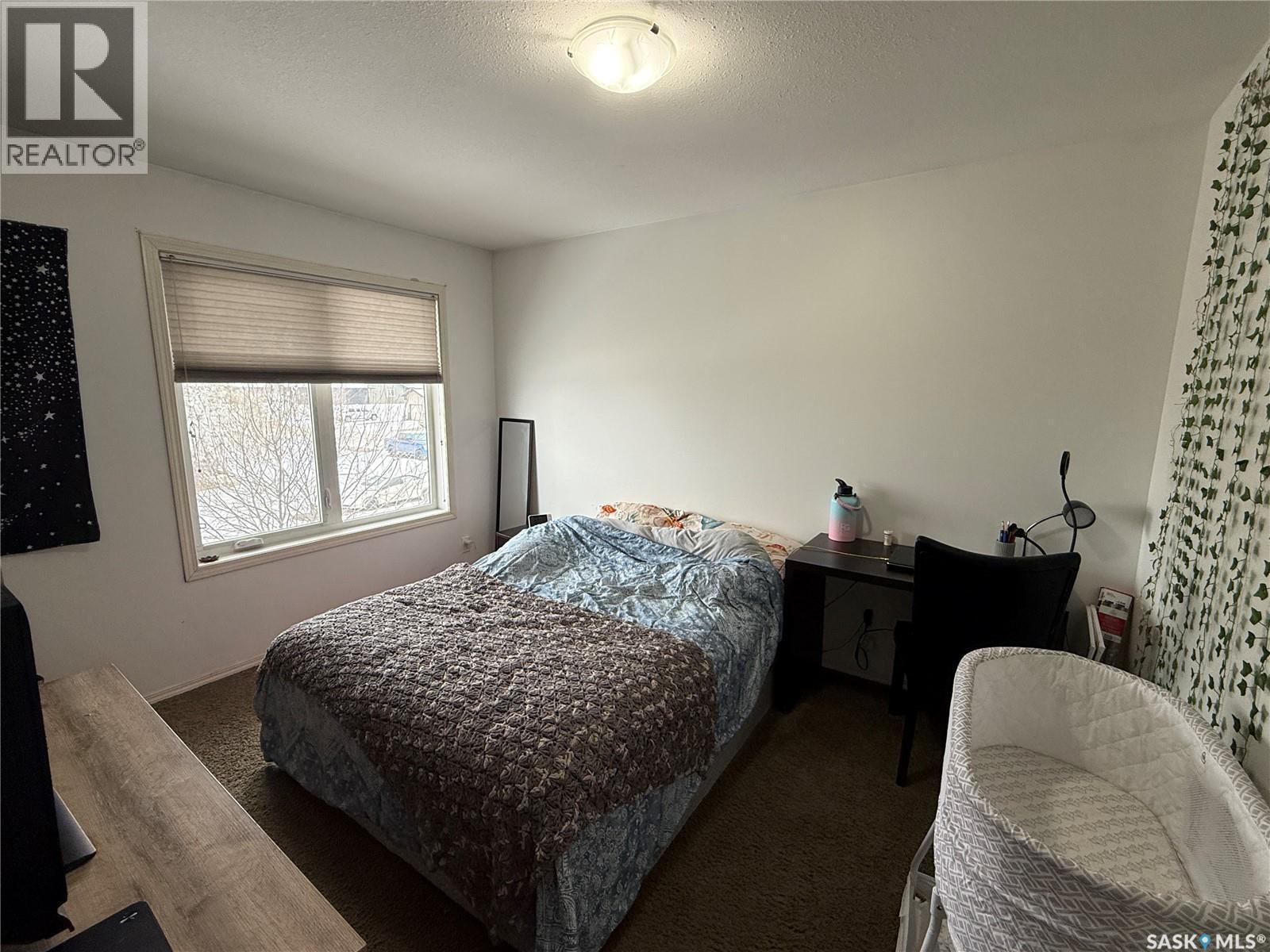 4 1795 Clark Avenue, Weyburn, SK