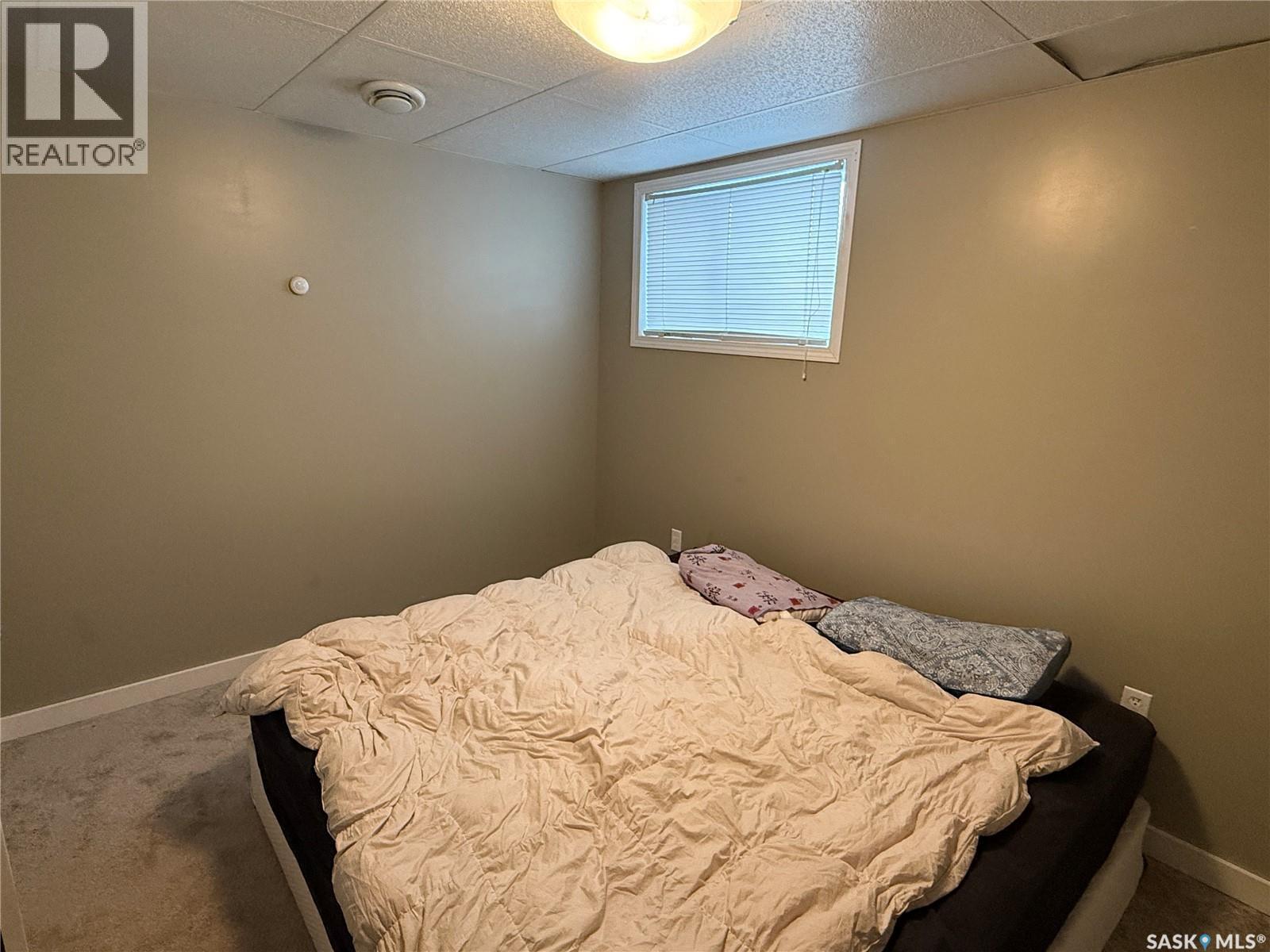 4 1795 Clark Avenue, Weyburn, SK