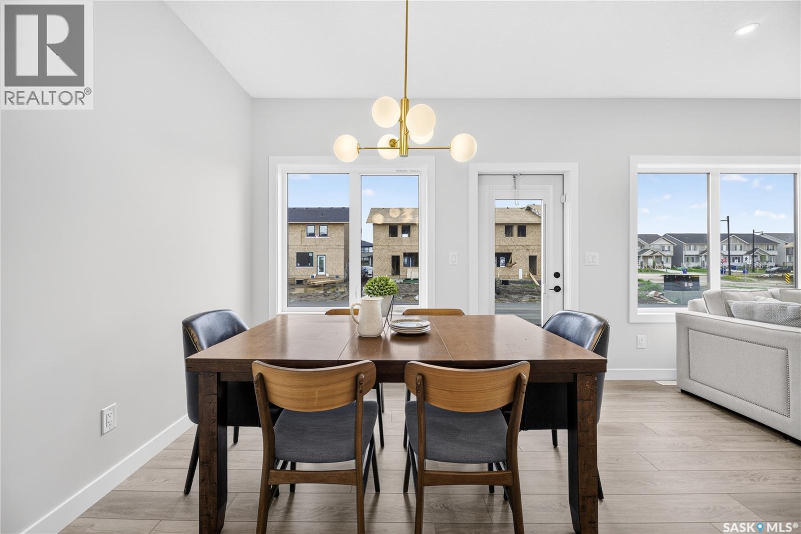6 830 Brighton Boulevard, Saskatoon, SK