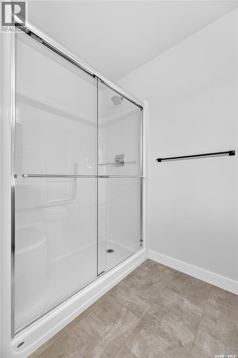6 830 Brighton Boulevard, Saskatoon, SK