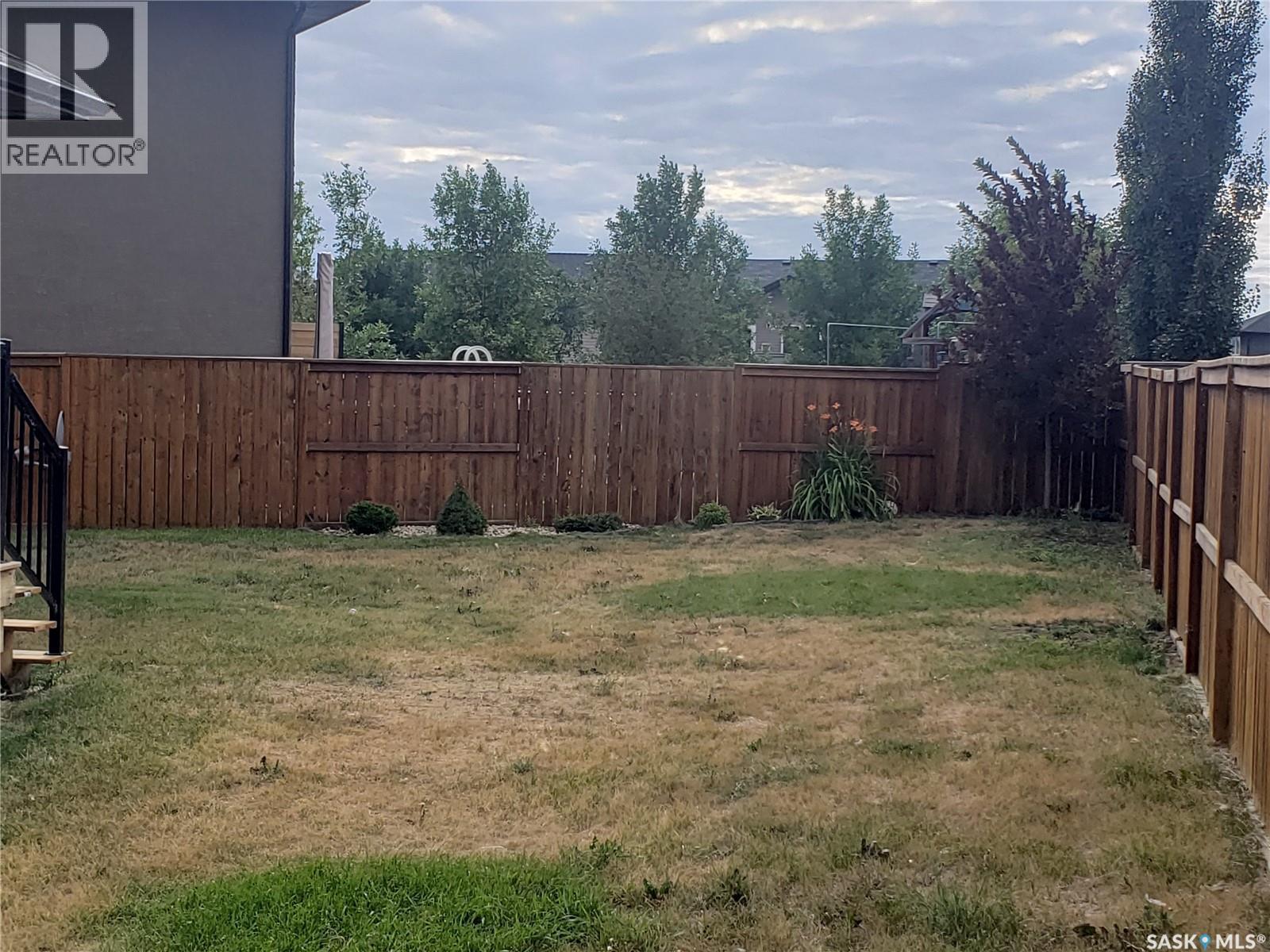 718 Patrick Bay, Saskatoon, SK