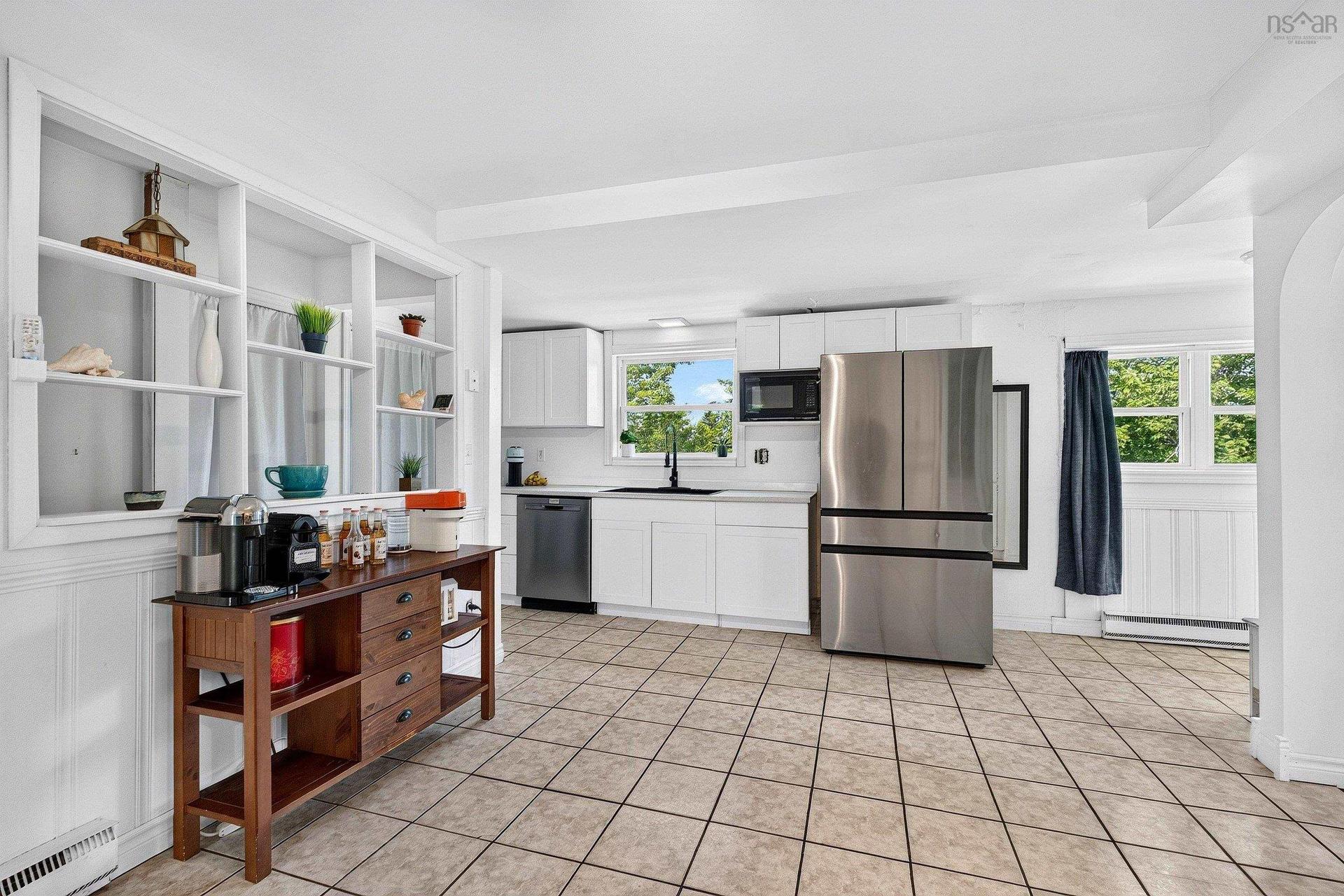 18 Bakery Lane, Enfield, NS - Indoor Photo Showing Kitchen