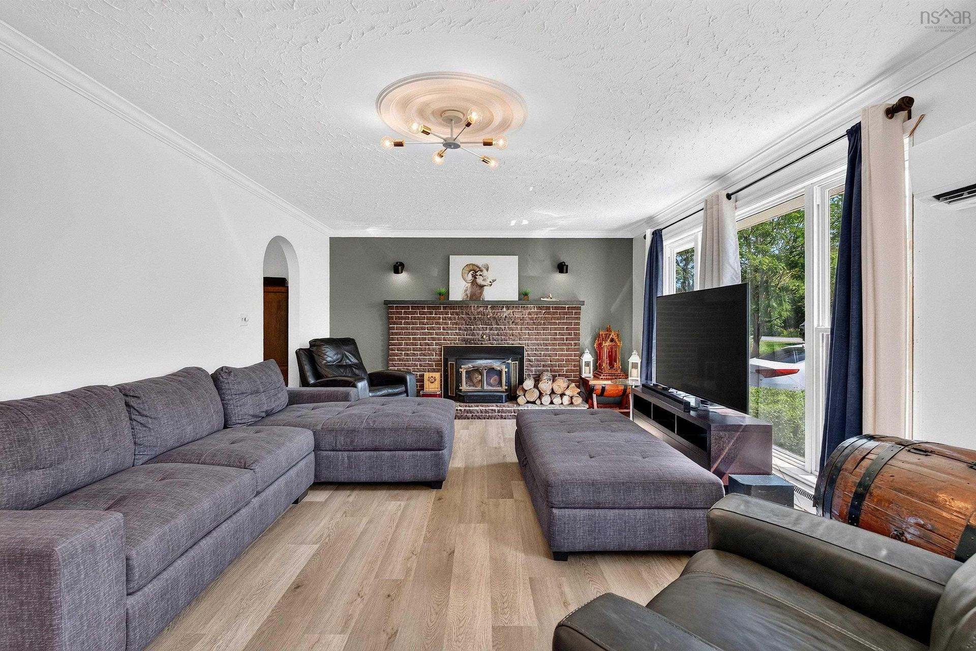 18 Bakery Lane, Enfield, NS - Indoor Photo Showing Living Room With Fireplace