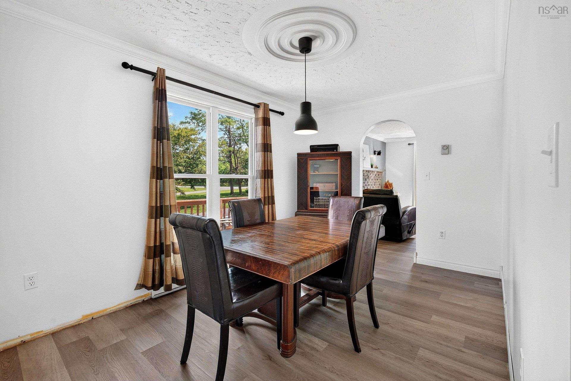 18 Bakery Lane, Enfield, NS - Indoor Photo Showing Dining Room