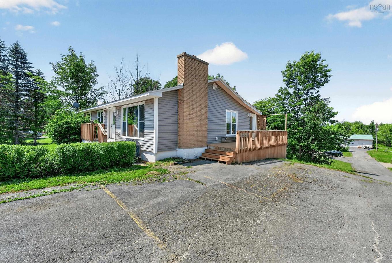 18 Bakery Lane, Enfield, NS - Outdoor
