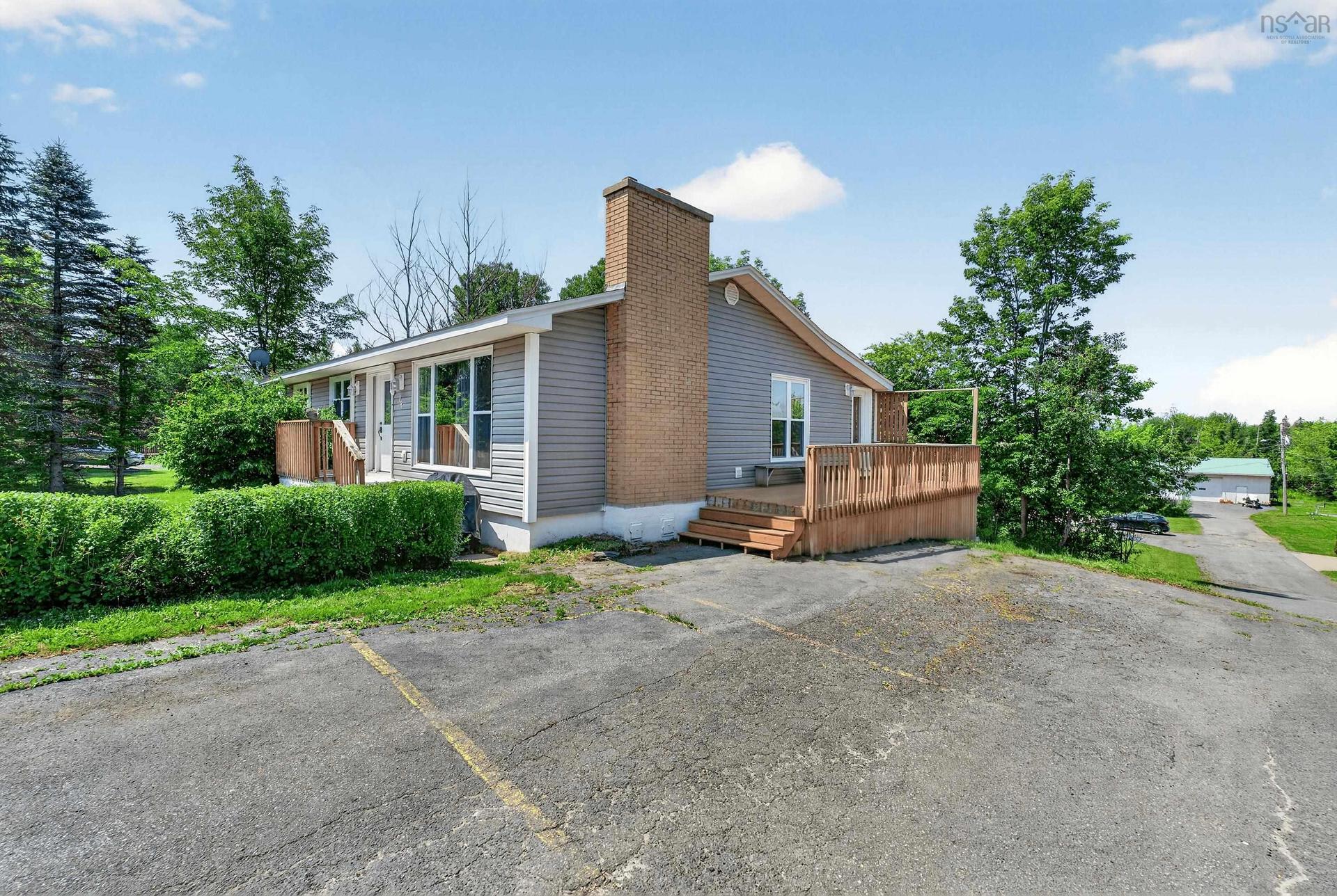 18 Bakery Lane, Enfield, NS - Outdoor