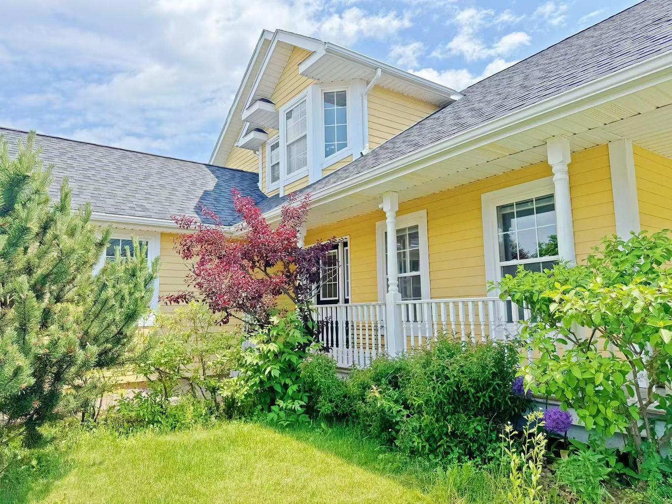 10 Eli Court E, Charlottetown, PE