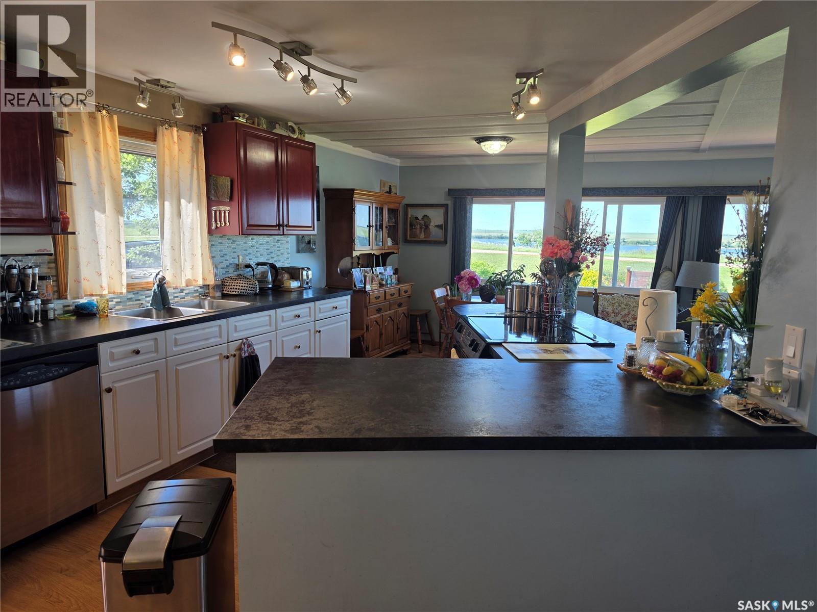 15 James Bay, Last Mountain Lake, SK