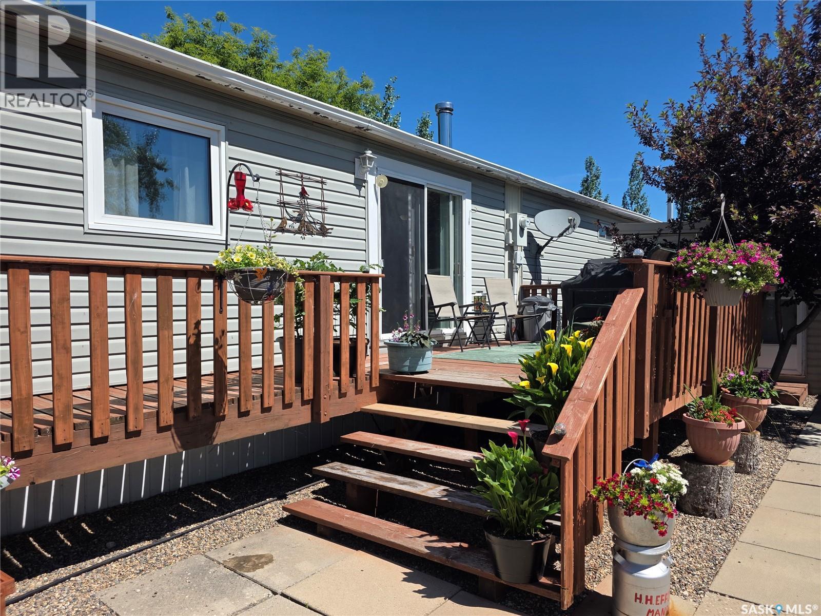 15 James Bay, Last Mountain Lake, SK