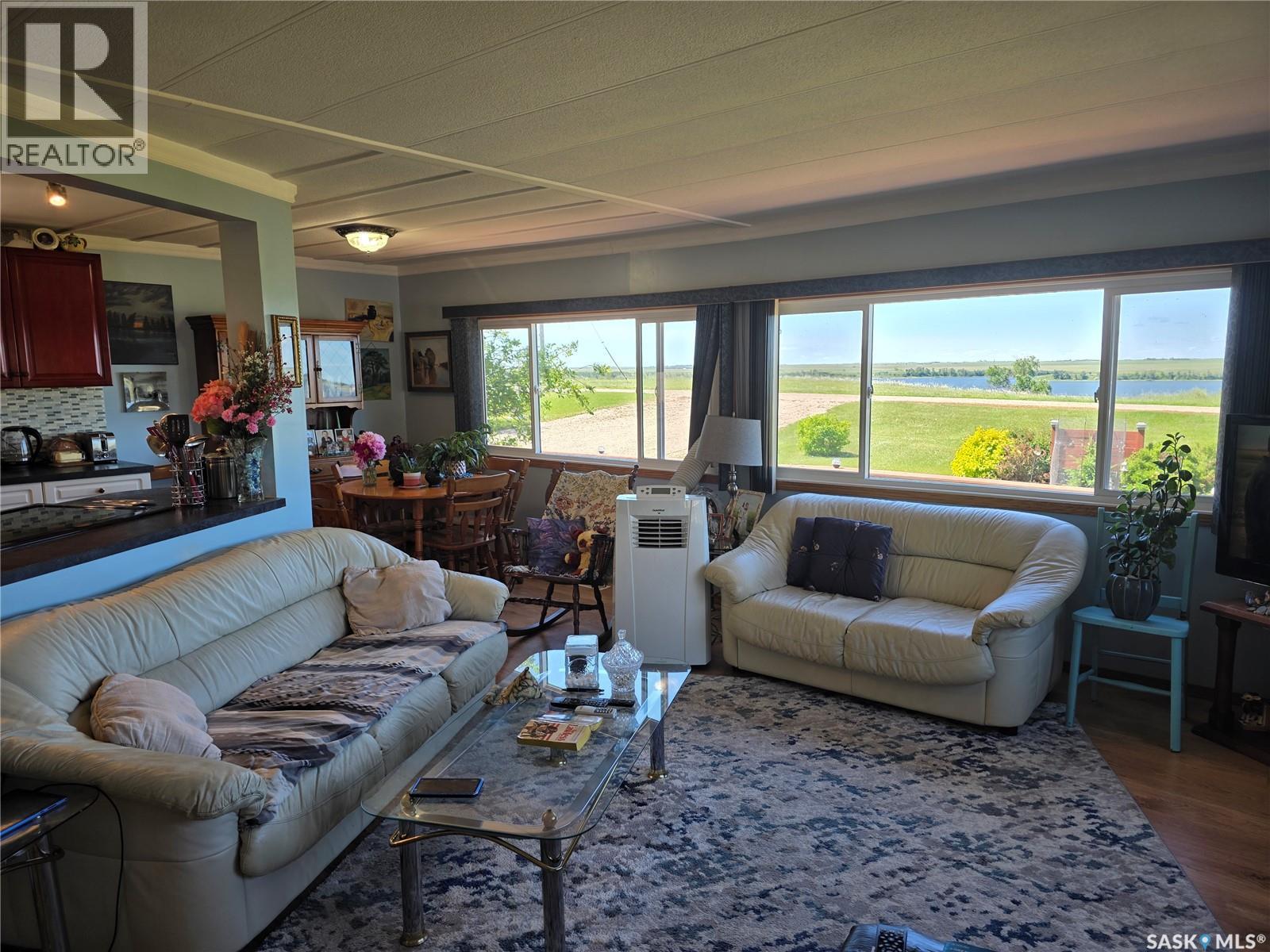 15 James Bay, Last Mountain Lake, SK