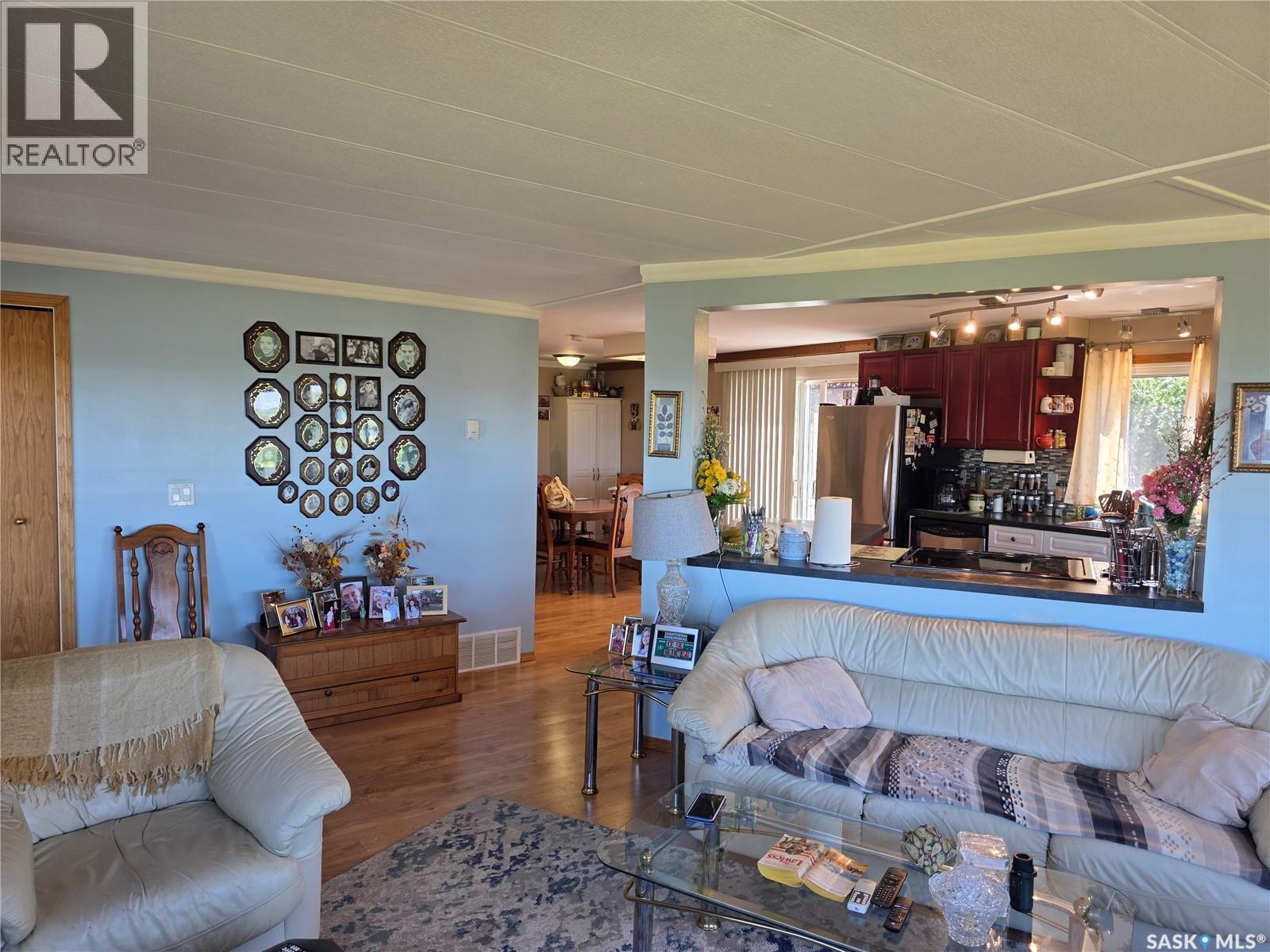 15 James Bay, Last Mountain Lake, SK