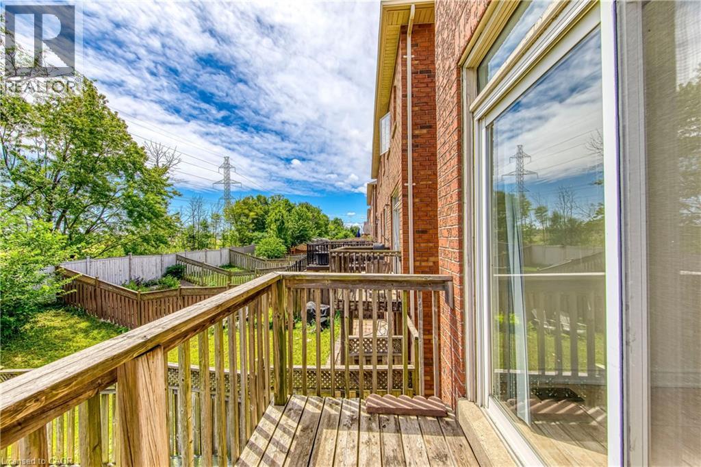 3332 Angel Pass Drive, Mississauga, ON