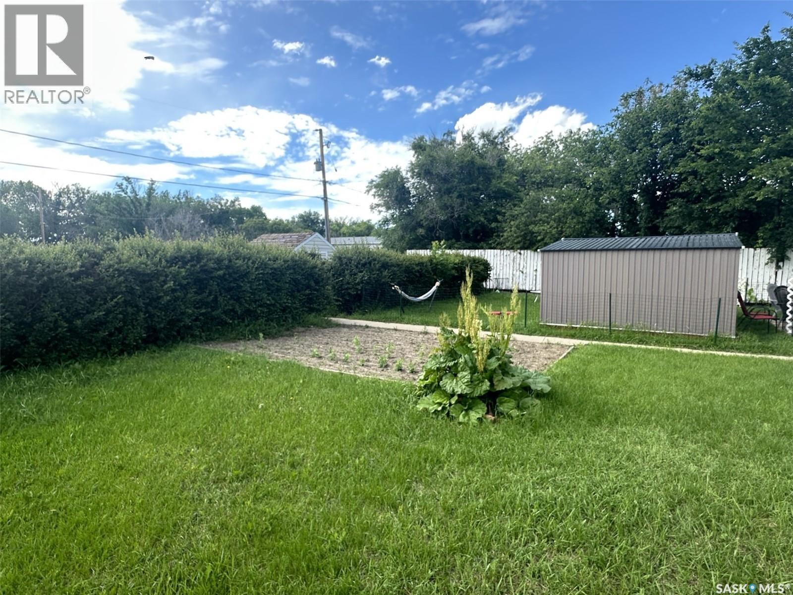 204-206 Main Street, Limerick, SK