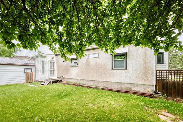 58 Robindale Rd, Winnipeg, MB