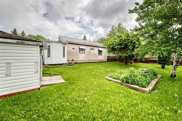 58 Robindale Rd, Winnipeg, MB