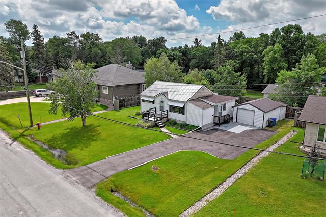 58 Robindale Rd, Winnipeg, MB